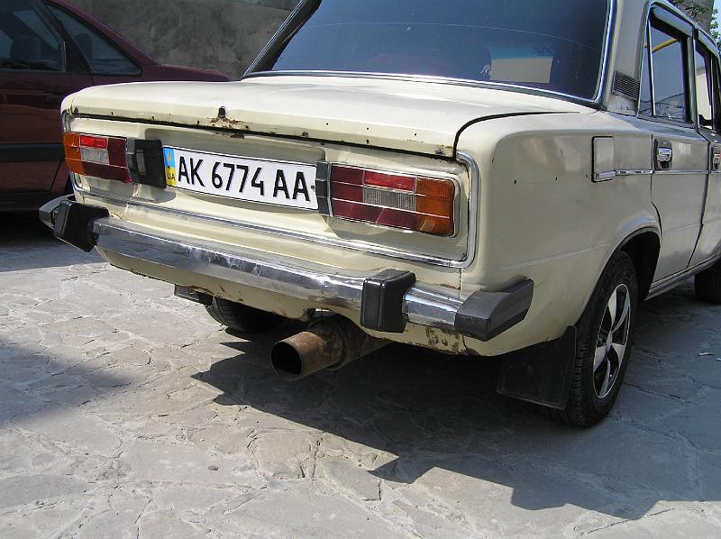 P8190147.JPG - Pořádný výfuk