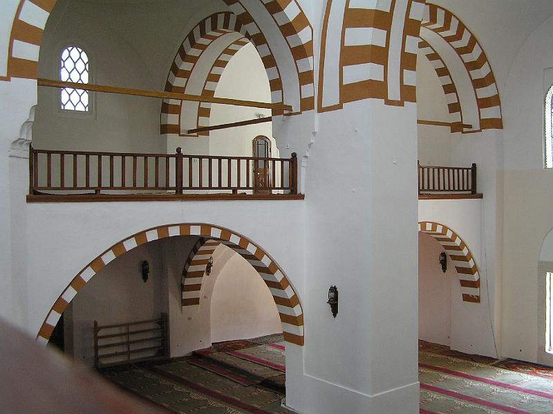 P8190167.JPG - Interiér mešity