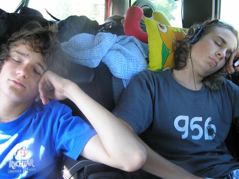 P8160036.JPG - Únava během dlouhé cesty